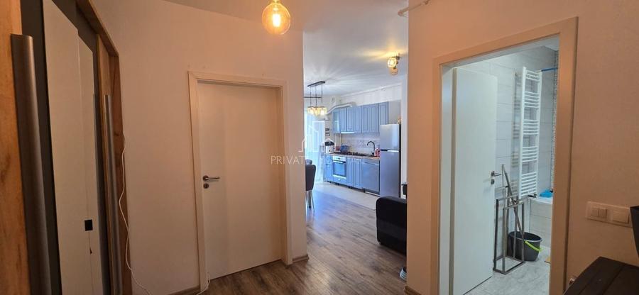 Apartament cu 2 camere decomandat în Est