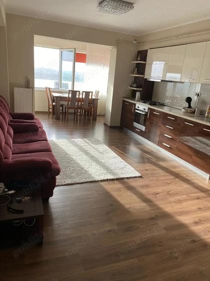 Apartament cu 3 camere decomandat, mobilat în Faleza Nord