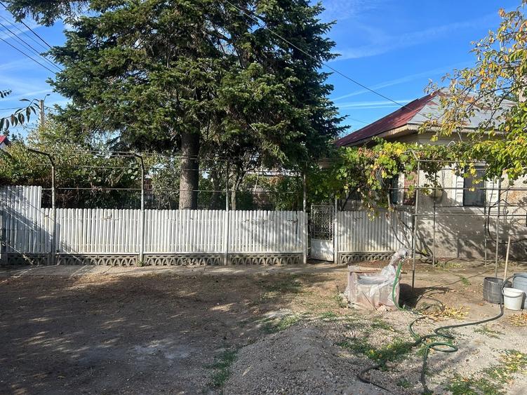 Casă individuală cu 4 camere cu Teren 1000 Mp în Centura Vest