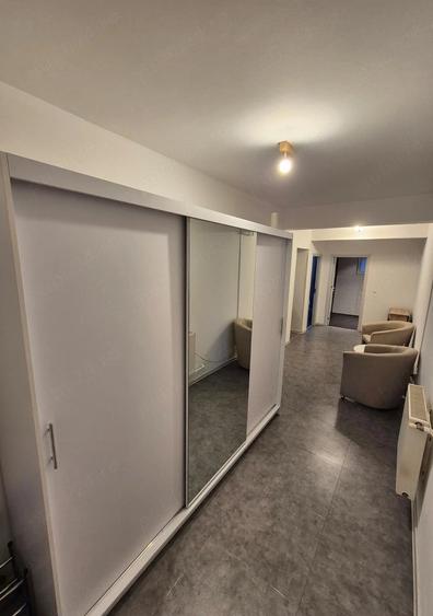 Apartament cu 2 camere decomandat în Florești