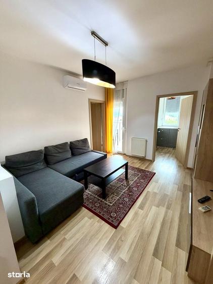 Apartament cu 2 camere semidecomandat în Subcetate