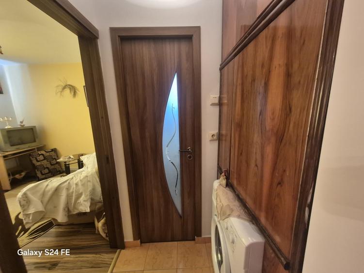 Apartament cu 2 camere decomandat, mobilat în Dărmănești