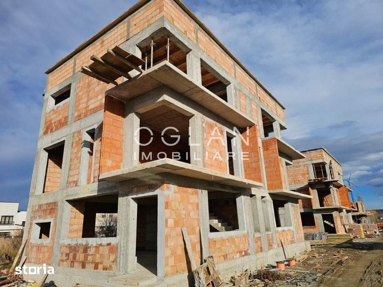 Casă cu 4 camere cu Teren 220 Mp în Șelimbăr
