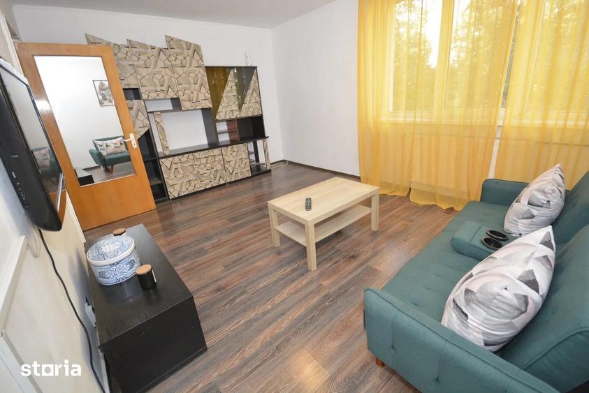 Apartament cu 4 camere decomandat, mobilat în Drumul Taberei