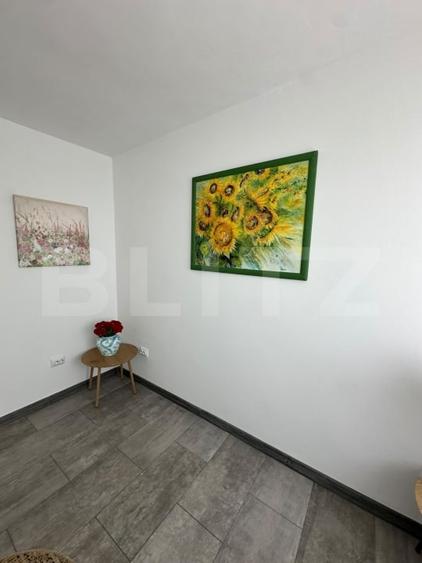 Apartament cu 3 camere circular, mobilat în Faleză