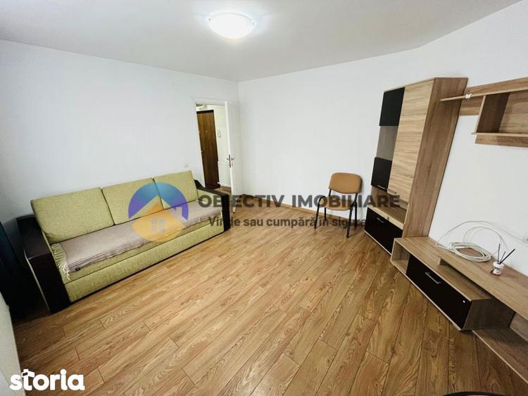 Apartament cu 2 camere decomandat, mobilat în Sud
