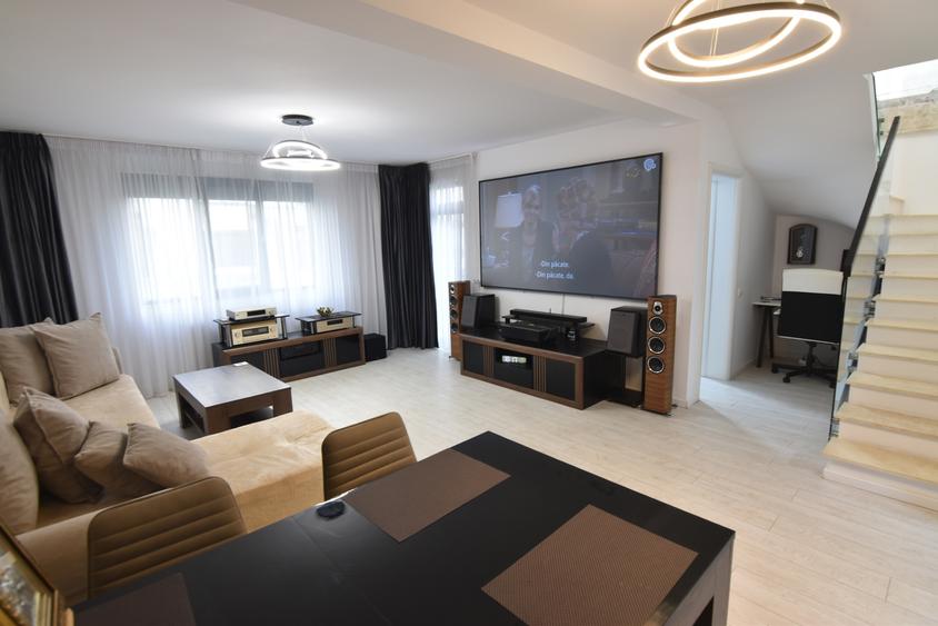 Duplex cu 4 camere cu Canalizare în Domnești