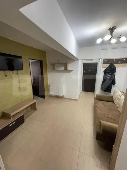 Apartament cu 2 camere decomandat, mobilat în Central