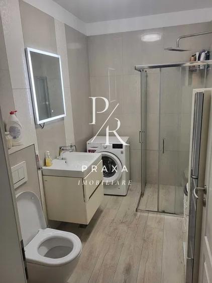 Apartament cu 2 camere semidecomandat, mobilat în Florești