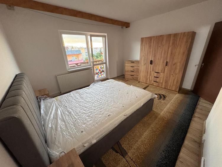 Apartament cu 2 camere semidecomandat în Drumul Carului