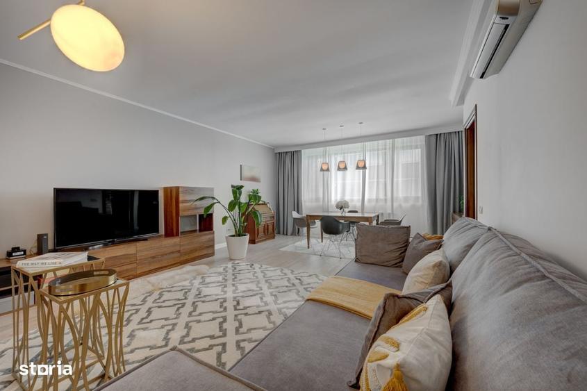 Apartament cu 4 camere în Sisești
