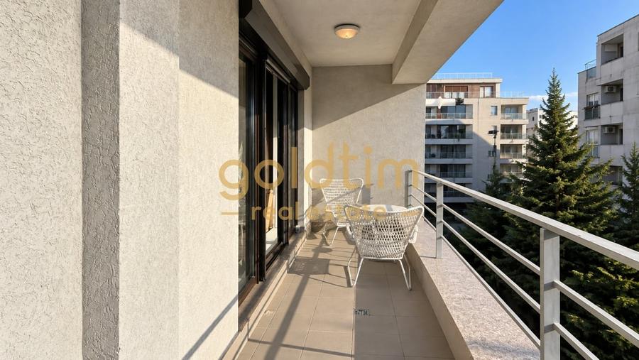 Apartament cu 4 camere decomandat, mobilat în Herăstrău