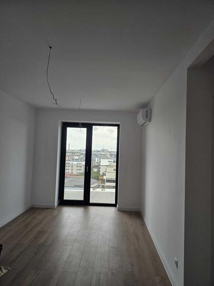 Apartament cu 2 camere decomandat în Exterior Vest