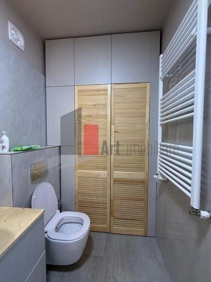 Apartament cu 3 camere semidecomandat în Grozăvești