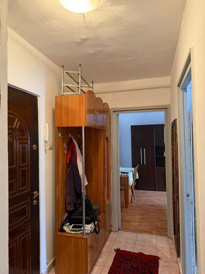 Inchiriez apartament 2 camere zona centrala - 7
