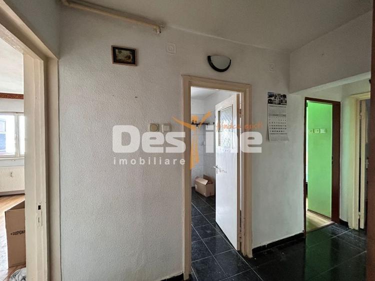 Apartament cu 2 camere decomandat, mobilat în 9 Mai
