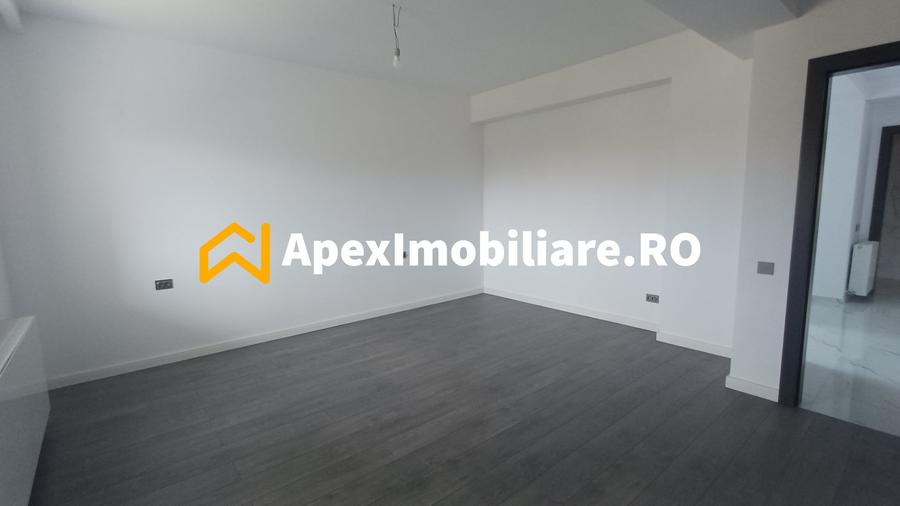 Casă individuală cu 7 camere cu Canalizare în Pipera