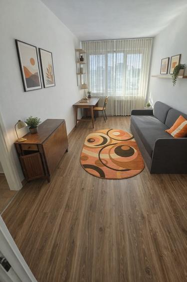 Apartament cu 3 camere semidecomandat în Gheorgheni