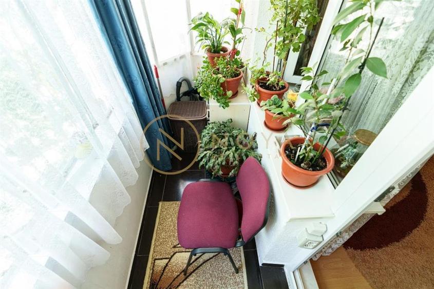 Apartament cu 4 camere decomandat în Crângași