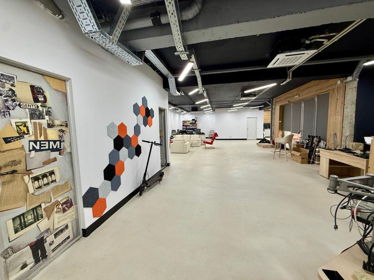 Spațiu comercial, de 182 mp, în Sisești