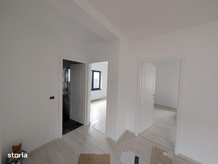 Casă cu 4 camere în Lilieci