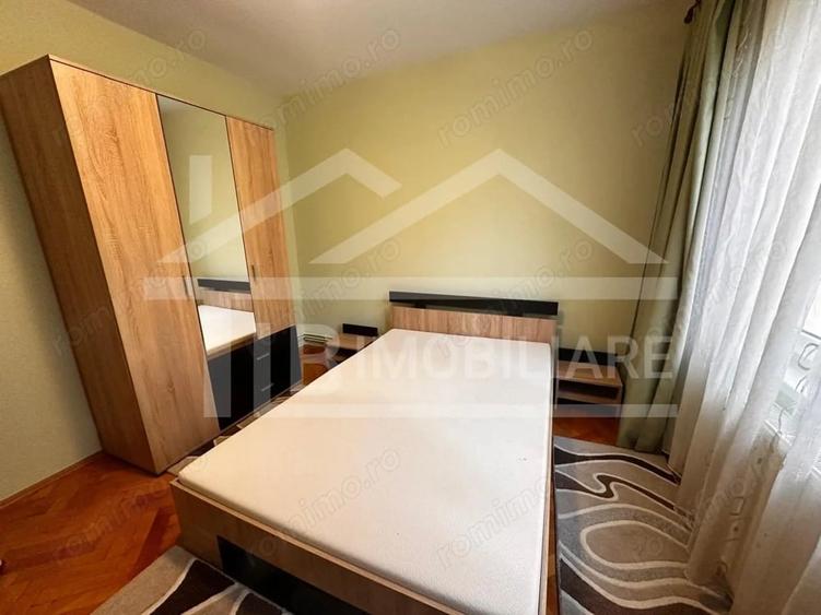 Apartament cu 3 camere decomandat în Tudor