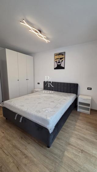 Apartament cu 2 camere semidecomandat, mobilat în Florești