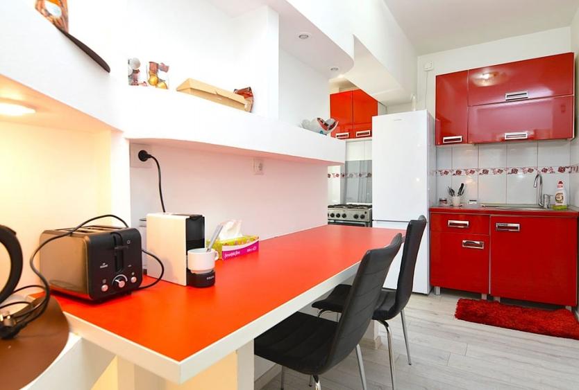 INCHIRIERE APARTAMENT 2 CAMERE UNIRII -PIATA UNIRII - 9