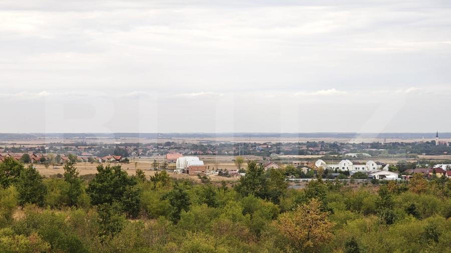 Casă individuală cu 4 camere cu Teren 500 Mp în Paleu