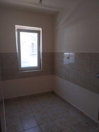 Apartament cu 2 camere semidecomandat în Sâncraiu
