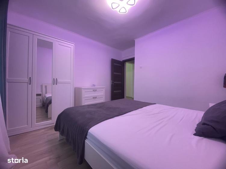 Apartament cu 3 camere decomandat în Micro 11
