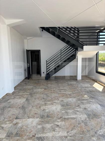 Spațiu industrial, de 590 mp, în Exterior Sud