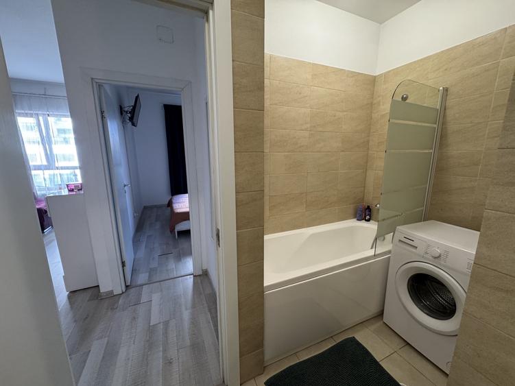 Apartament cu 2 camere decomandat în Mihai Bravu