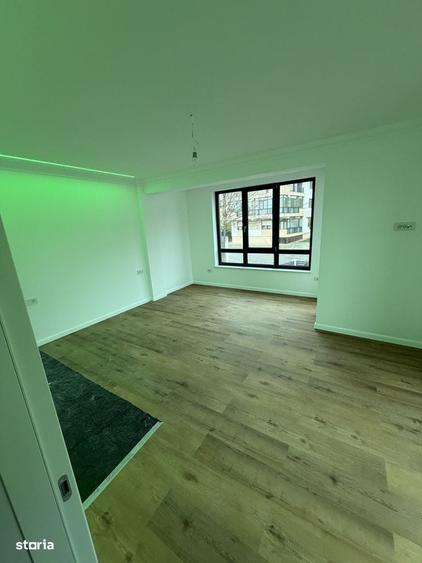 Casă cu 4 camere cu Teren 305 Mp în Central