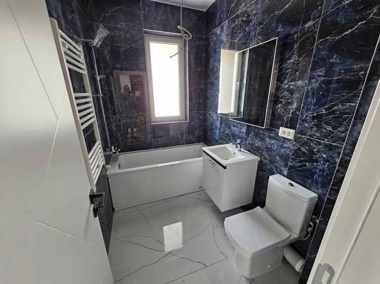 Apartament cu 2 camere decomandat în Vitan
