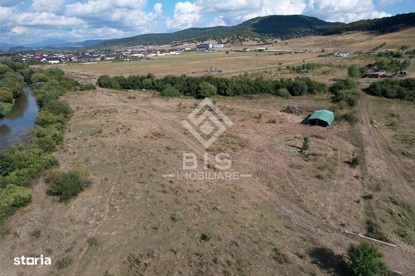 Oportunitate excelenta de investitie! Teren 12.600 mp. Unirea - 3