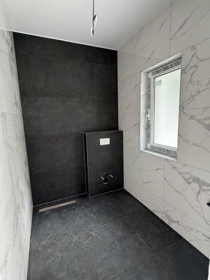 Casă cu 3 camere în Central