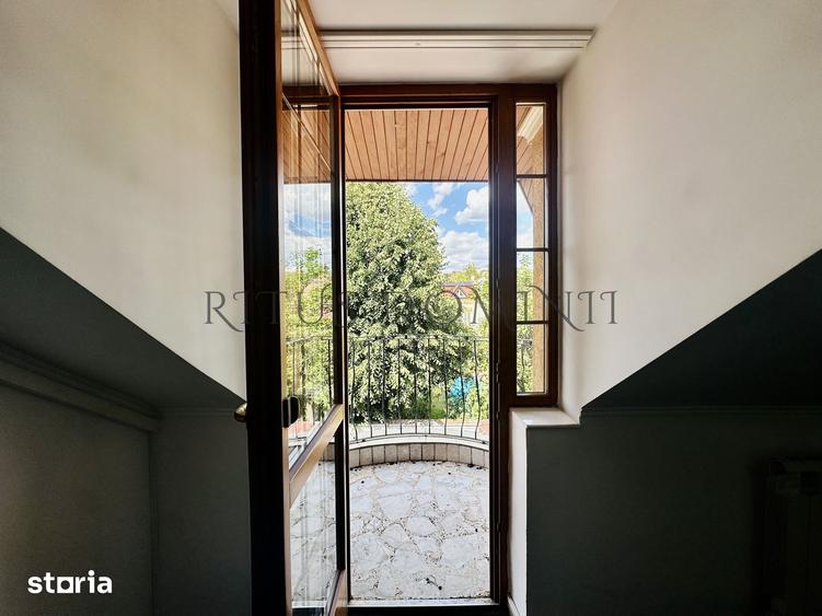 Casă cu Teren 500 Mp în Central