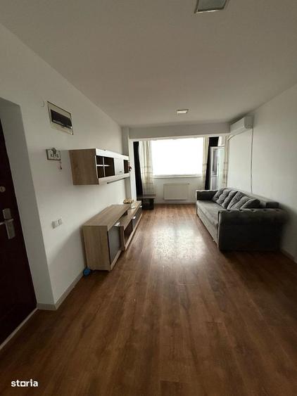 Apartament cu 2 camere semidecomandat, mobilat în George Enescu
