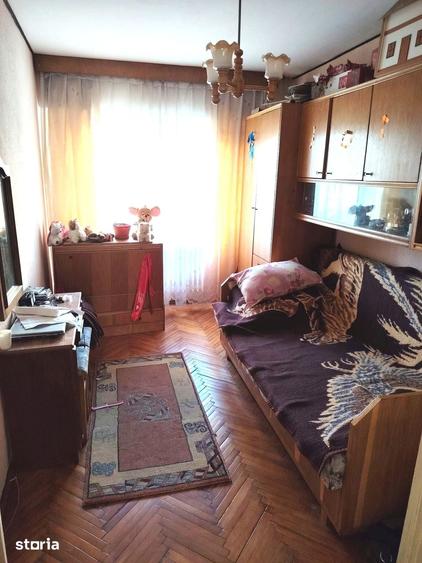 Apartament cu 3 camere decomandat în Nord