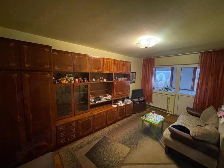 Apartament cu 2 camere decomandat în 1848