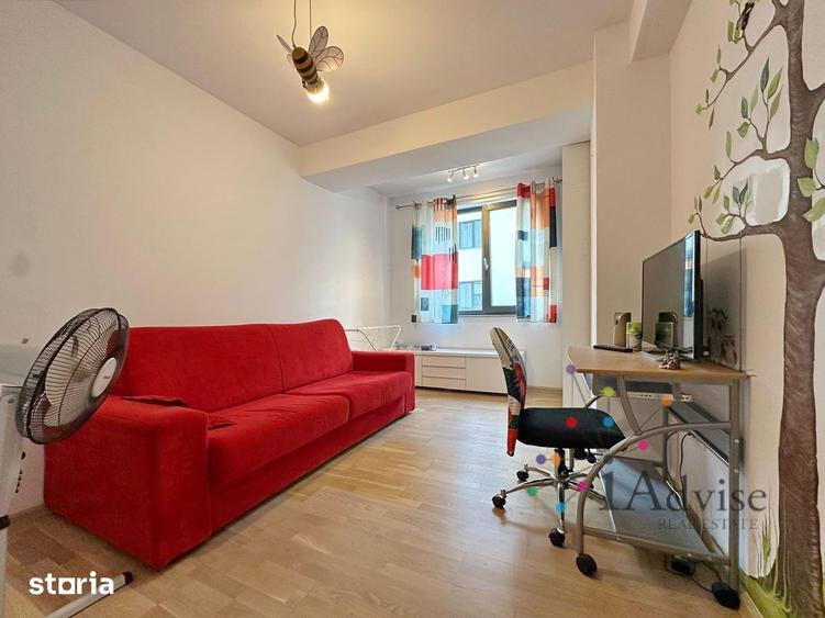Apartament cu 3 camere decomandat, mobilat în Central