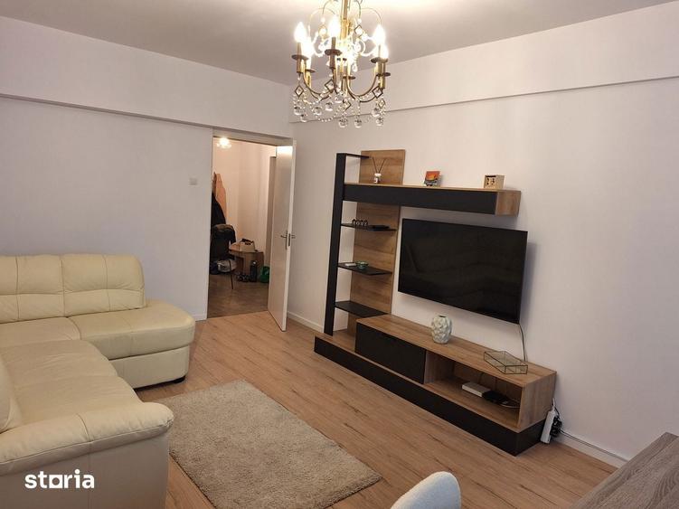 Apartament cu 2 camere, mobilat în Calea București