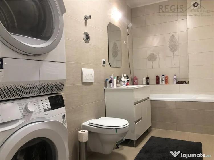 Garsonieră decomandată în Noua