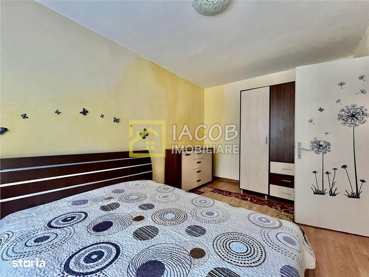 Apartament cu 2 camere semidecomandat, mobilat în Central