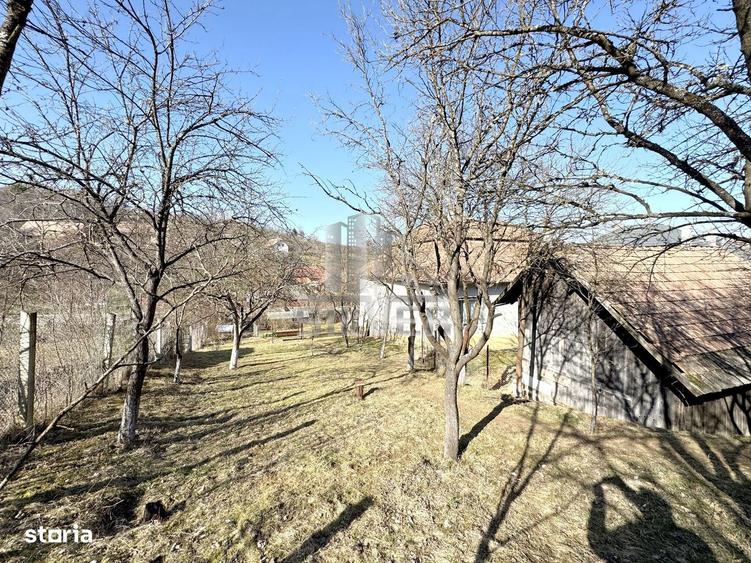 Casă cu 4 camere cu Canalizare în Băișoara