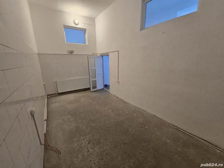 Spațiu comercial, de 260 mp, în Caracal