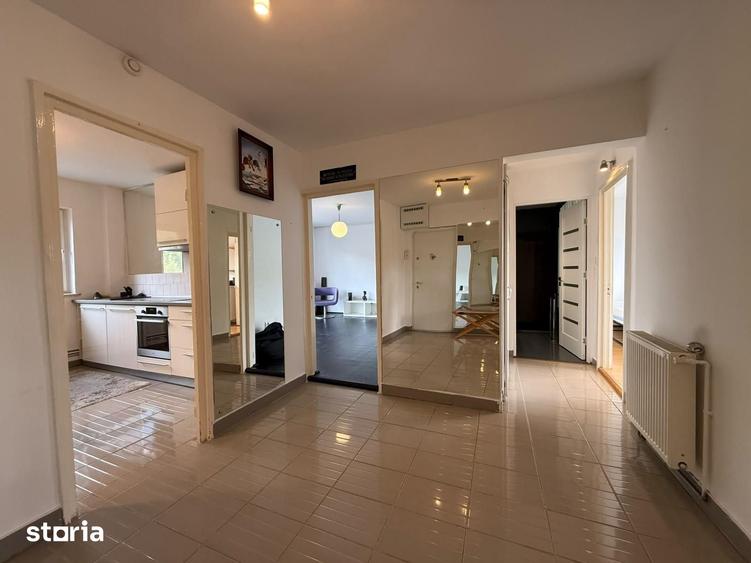 Apartament cu 4 camere decomandat în Grigorescu