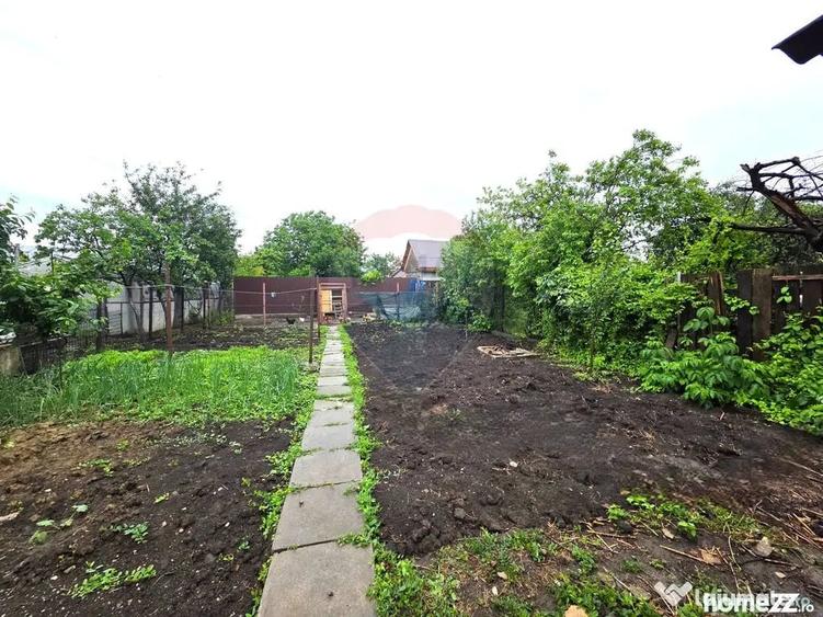 Casă cu 3 camere cu Teren 546 Mp în Central