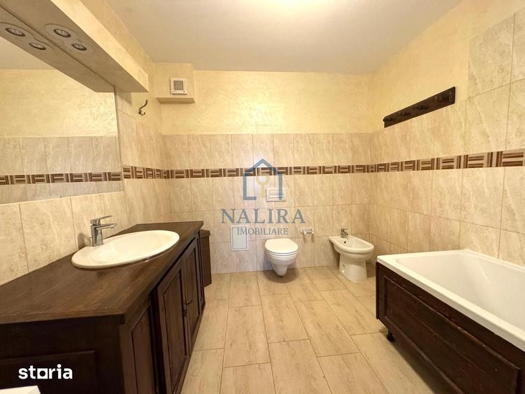 Apartament cu 3 camere în Traian